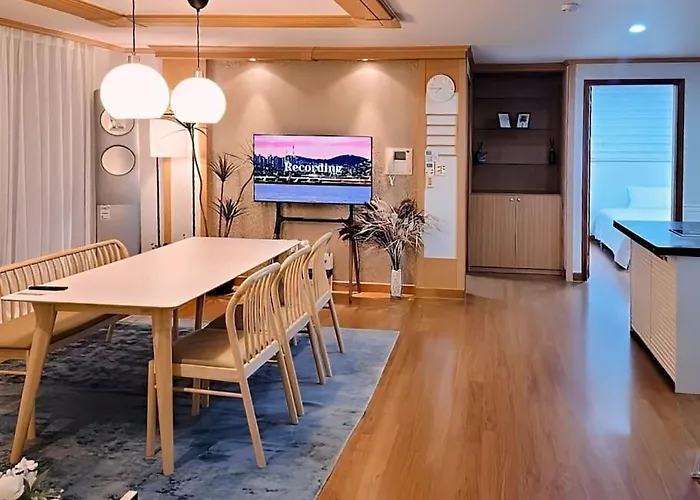 Homey 무료주차 넓은숙소 그룹여행 *